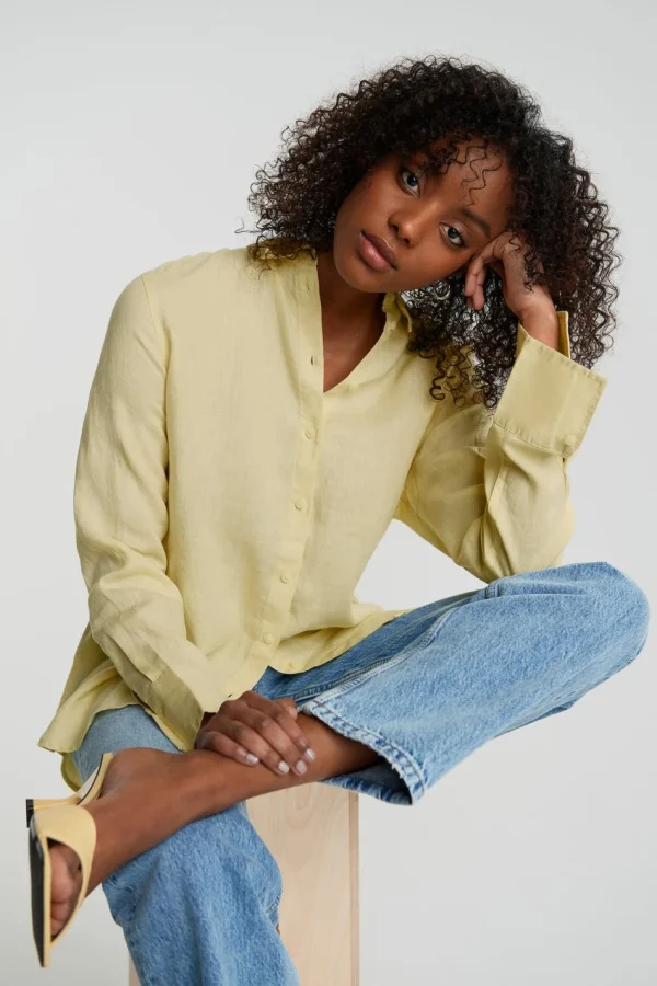 Gina Tricot Kimberly Linen Shirt Anise Flower magasins pour 1