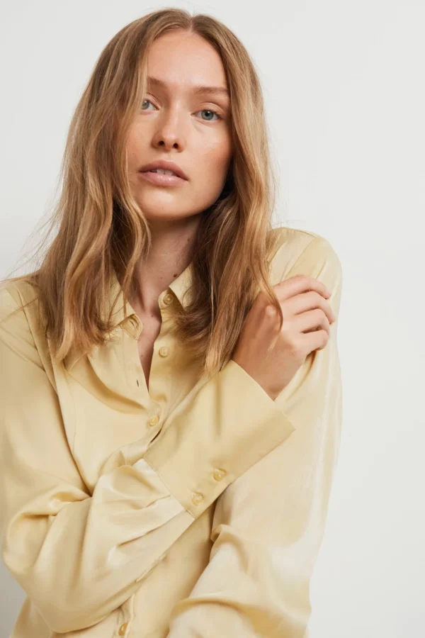 magasin pour Gina Tricot Liv Shirt Reed Yellow 3