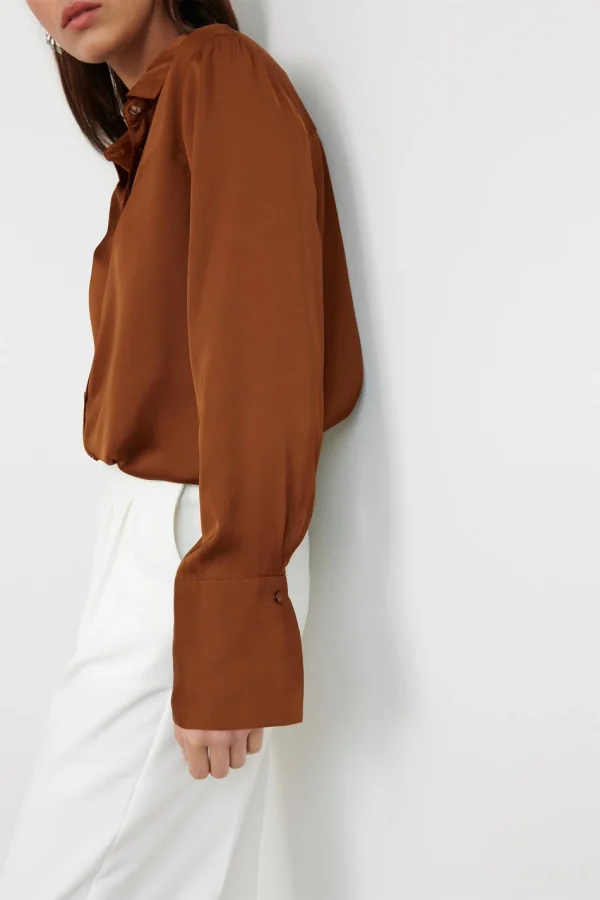 vente à bas prix Gina Tricot Linnea Satin Shirt Partridge 1