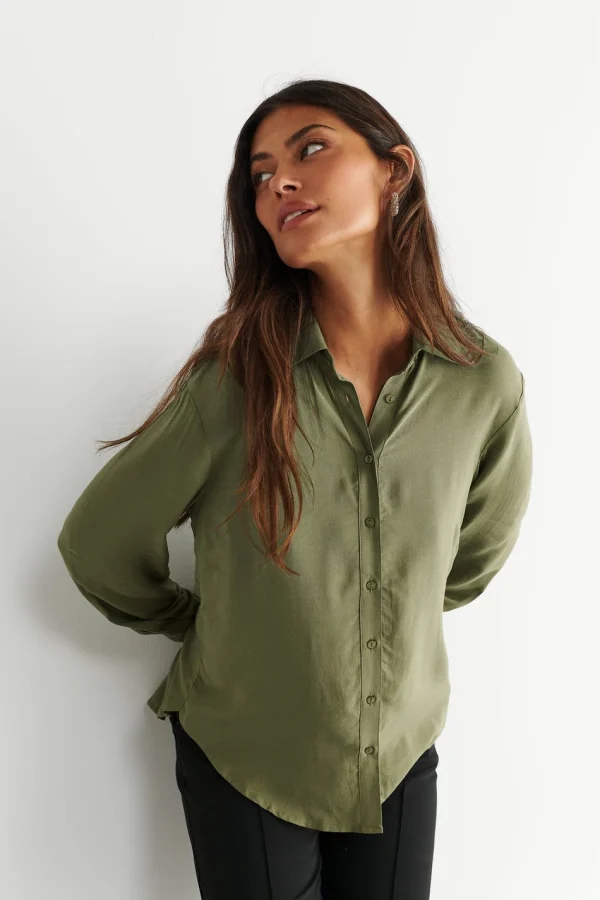 qualité supérieure Gina Tricot Hilma Shirt Loden Green 1