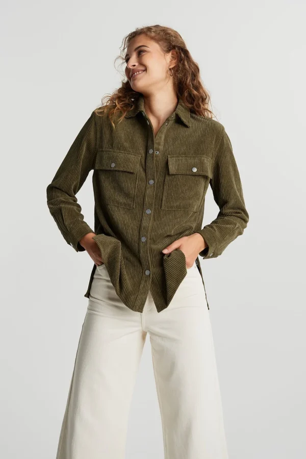 se précipiter pour acheter Gina Tricot Cory Corduroy Shirt Green 1